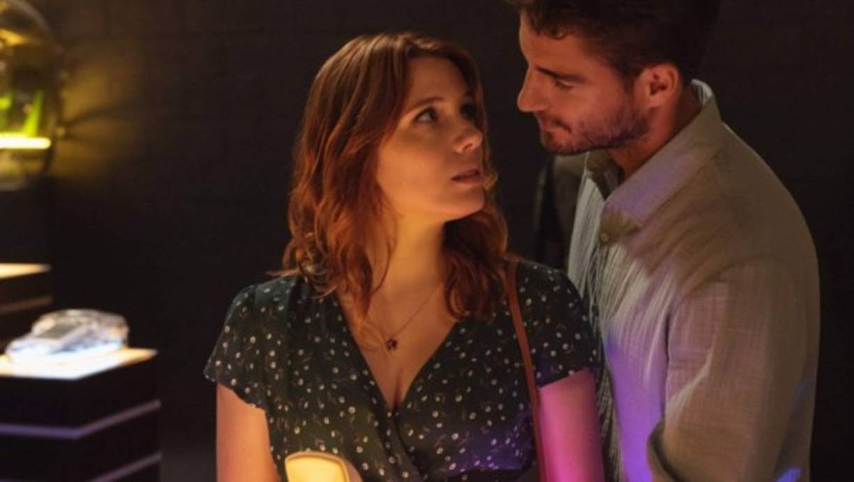 “VALERIA (T2)”, 13 de agosto en Netflix<br/><br/>Serie basada en las novelas de Elísabet Benavent, que en esta segunda temporada ha participado como productora ejecutiva. Tras haber conseguido el reto de acabar su novela, Valeria (Diana Gómez) se debate entre publicarla sola o aceptar la oferta de la editorial de hacerlo bajo pseudónimo. Mientras, continúa tratando de superar su reciente separación y de encajar sus sentimientos por su nuevo amor, Víctor.<br/><br/>Valeria se refugia de nuevo en sus tres mejores amigas, quienes la apoyan durante su viaje y cuyas historias tienen cada vez más protagonismo.<br/>