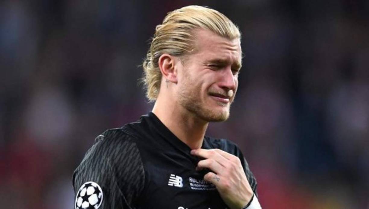 Loris Karius: El portero que cometió tremendos errores en la final de la Champions ante Real Madrid, estaria saliendo del Liverpool y menciona que el Besiktas de Turquía lo pretende.