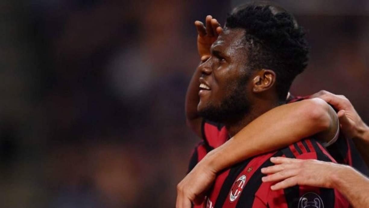 El Tottenham está dispuesto a hacer una oferta de 40 millones al AC Milán para hacerse con el fichaje de Frank Kessié, según publica el diario italiano 'El Corriere dello Sport'.