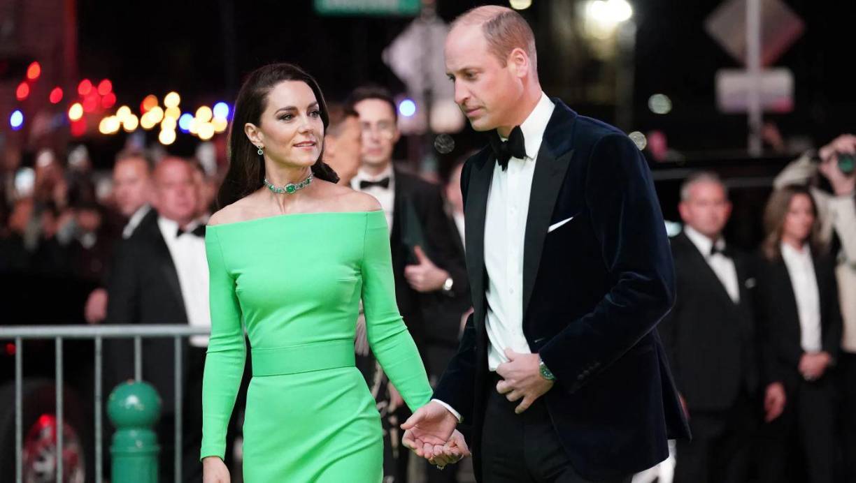 Kate Middleton, la Princesa de Gales, rindió un homenaje a la Princesa Diana con sus joyas en el Premio Earthshot 2022.