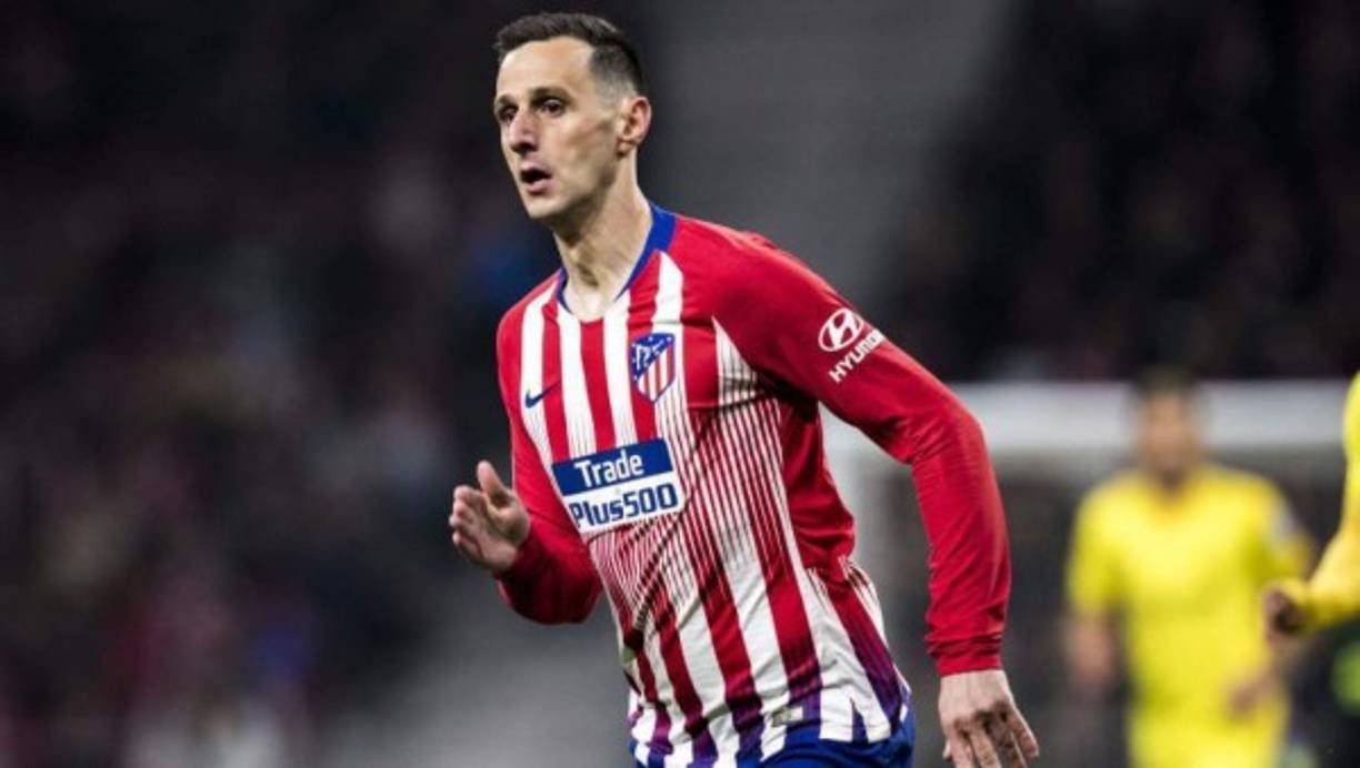 Nikola Kalinic: Luego de que no ha tenido los minutos deseados en el Atlético de Madrid, el delantero croata podría llegar al Hellas Verona de la Serie A de Italia.