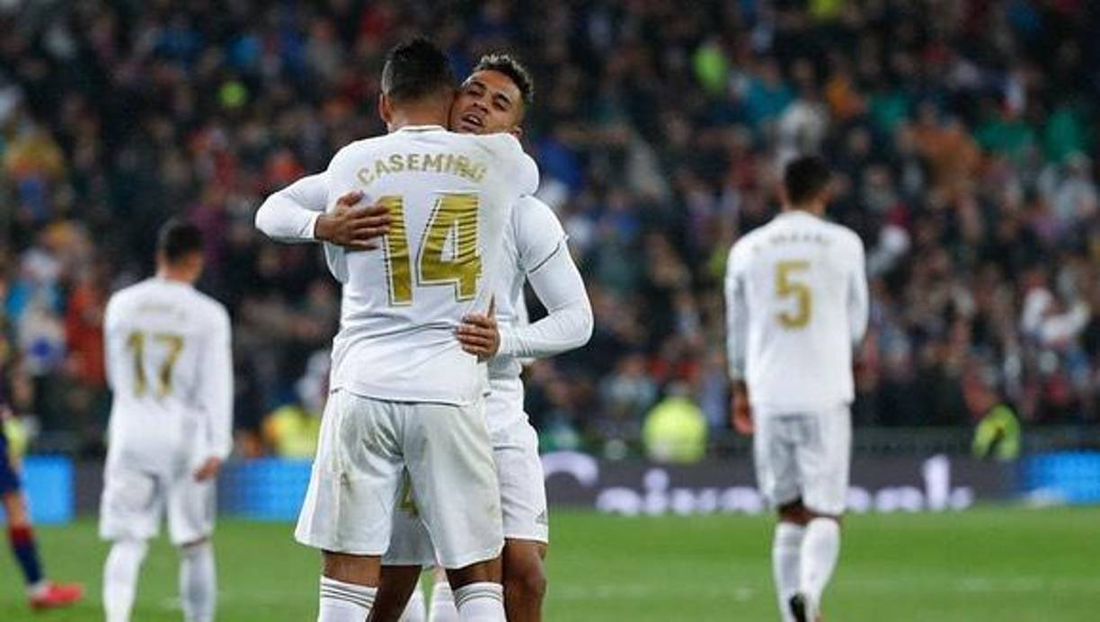 Mariano Díaz se mostró orgulloso de haber tenido la oportunidad de jugar con él: “Case, ha sido un placer compartir contigo todos estos años. Te deseo lo mejor en tu nueva etapa. ¡Leyenda!”, escribió. 