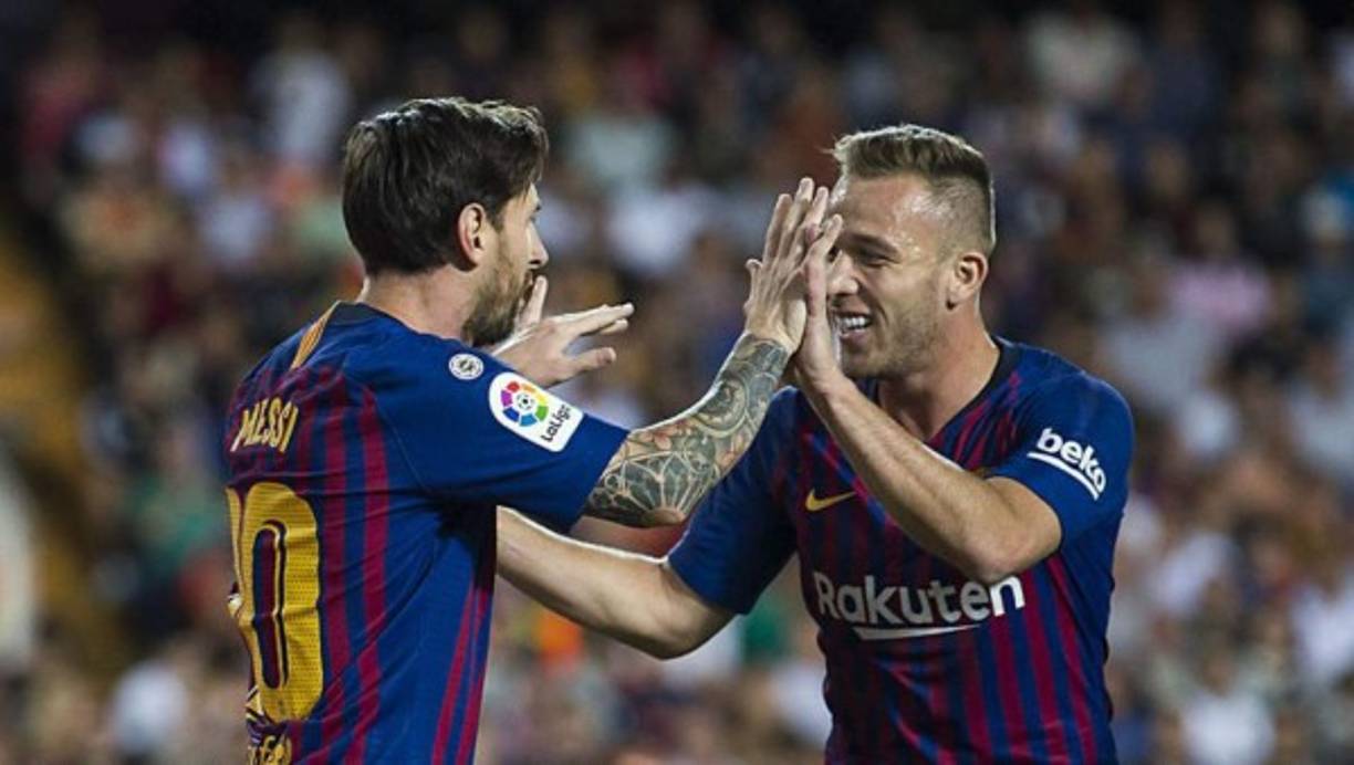 Según la prensa internacional, otro de los enfados de Messi es que recientemente en el Barcelona vendieron al centrocampista Arthur a la Juventus.