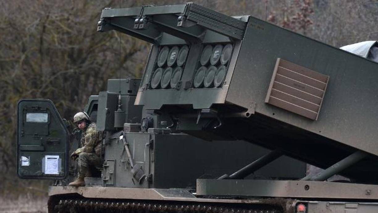 Ucrania posee actualmente 12 de estos sistemas que pueden lanzar seis cohetes a la vez, así como cientos de municiones. 