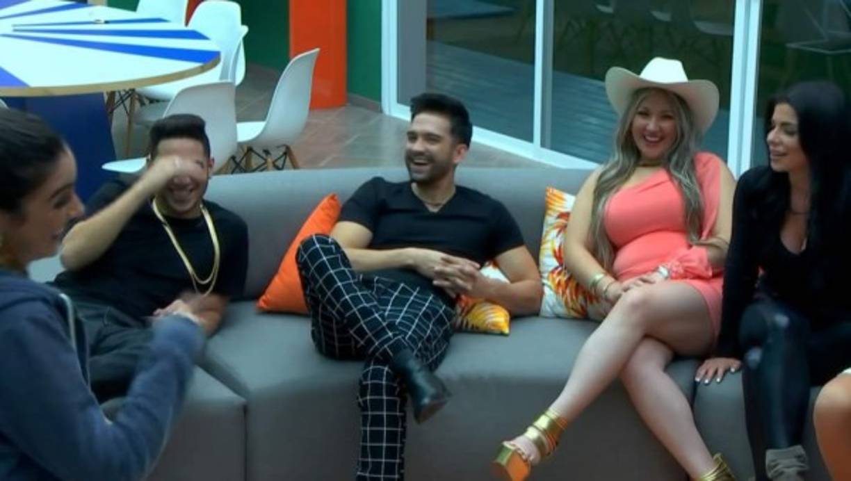 Hasta el momento han sido eliminado dos concursantes, Rafael y Carolina.