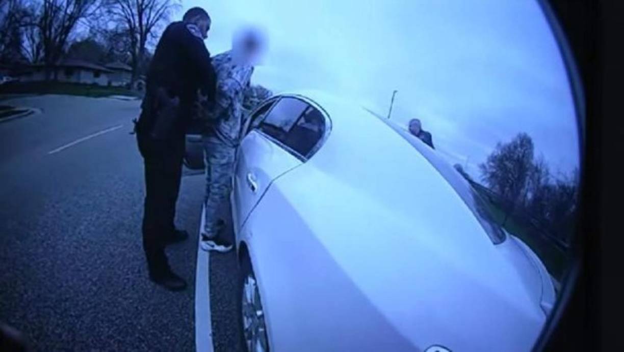 Wright, de 20 años, recibió un disparo de manera 'accidental' de parte de una agente blanca durante una parada de tráfico, explicó este lunes en una rueda de prensa Tim Ganno, el jefe de Policía de Brooklyn Center.