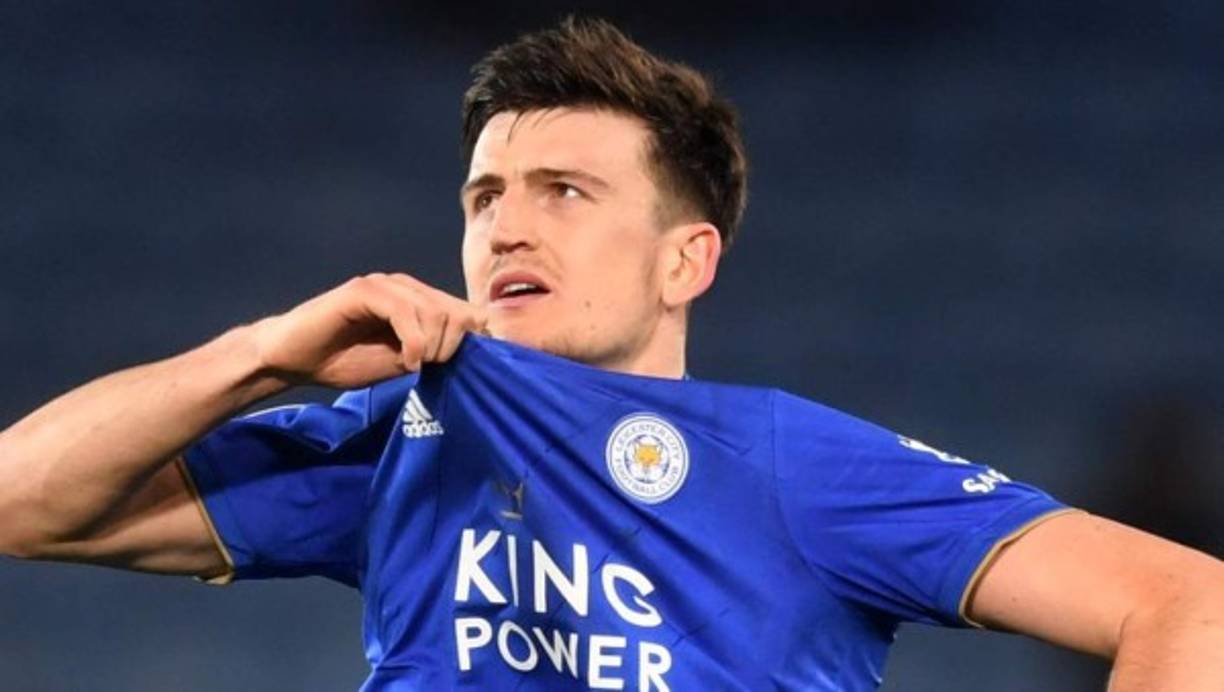 Harry Maguire: En las próximas horas el defensor inglés estaría realizando los exámenes médicos con el Manchester United y se convertirá en el defensor central más caro (£80m) de la historia, superando a Van Dijk (£75m). En las últimas campañas ha jugado en Leicester.