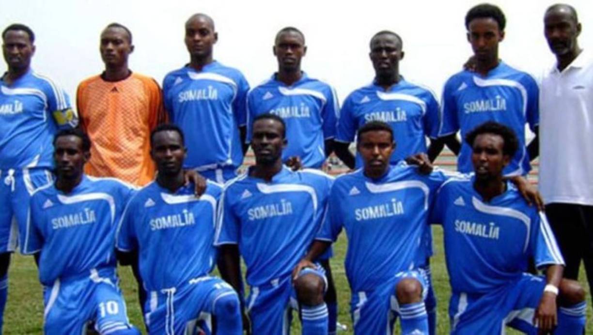 210 Somalia. Este país sumido totalmente en la pobreza, ocupa la penúltima posición, con los mismos puntos que el anterior y tienen como mayor logro histórico un tercer puesto en una Copa de África Sub20. Desde entonces, todo goleadas.