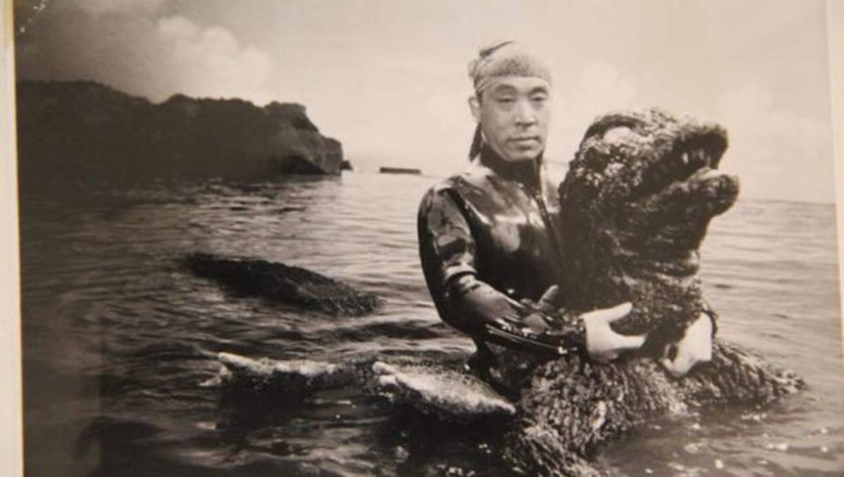 Haruo Nakajima interpretó a la versión original japonesa de Godzilla. Nadie comprendía como un gran comediante de aquel país pudiera convertirse en alguien tan temible y destructor.<br/>