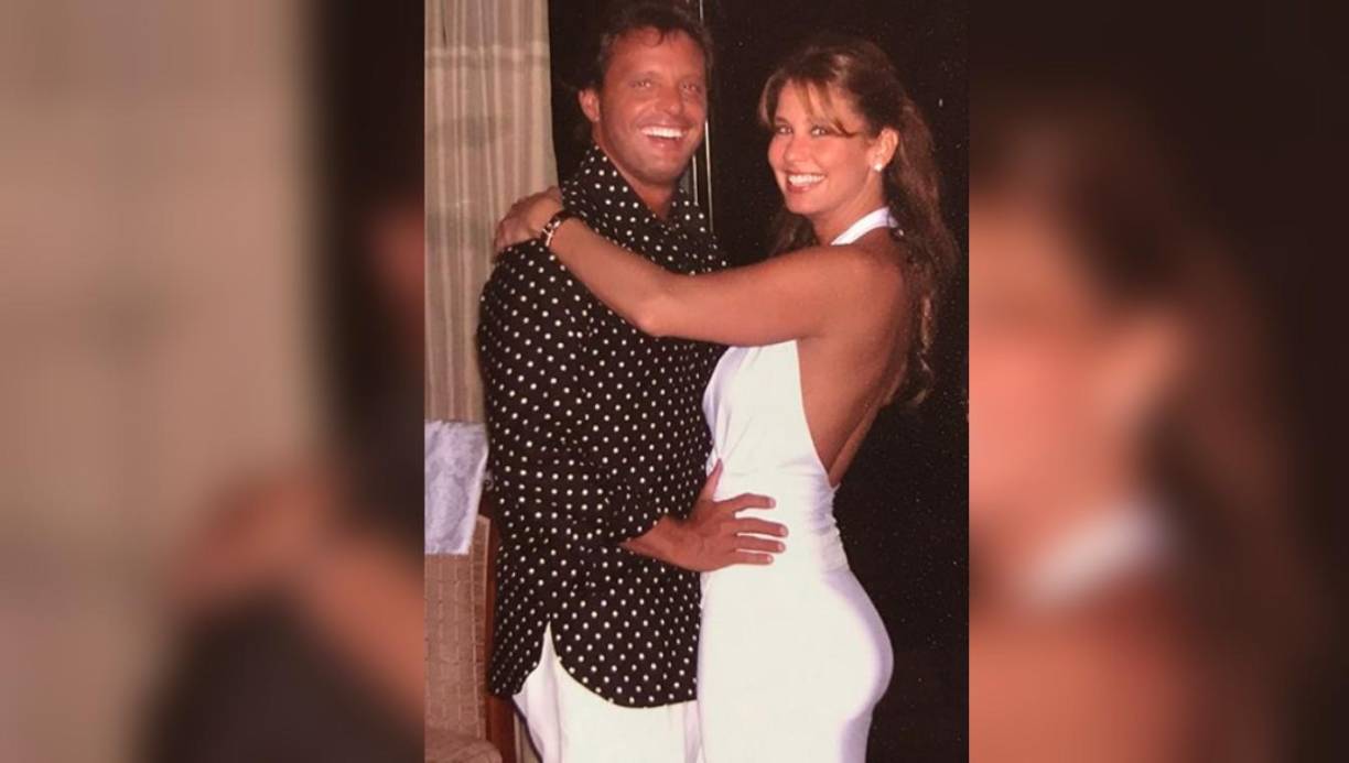 La periodista cubana Myrka Dellanos volvió a salir en defensa de su expareja, el cantante Luis Miguel, esto después de Aracely Arámbula revelara ante medios de comunicación que “El Sol” no es un buen padre y que además, es un deudor alimentario. 