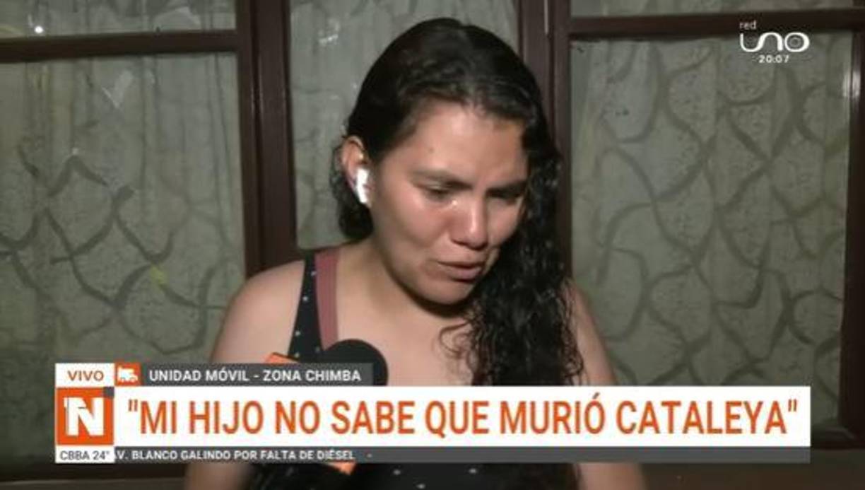 A pesar de estos resultados, en el Centro de Salud Sarcobamba insistieron en que no había razones para referirla a otro hospital. <b>“Nos dijeron que esto no era una emergencia”</b>, relató Lolaida, quien tuvo que esperar hasta el amanecer con su hija en brazos. Cuando finalmente lograron llegar al <b>Hospital Pediátrico</b>, los médicos minimizaron la situación, atribuyendo los síntomas únicamente a la amebiasis. 