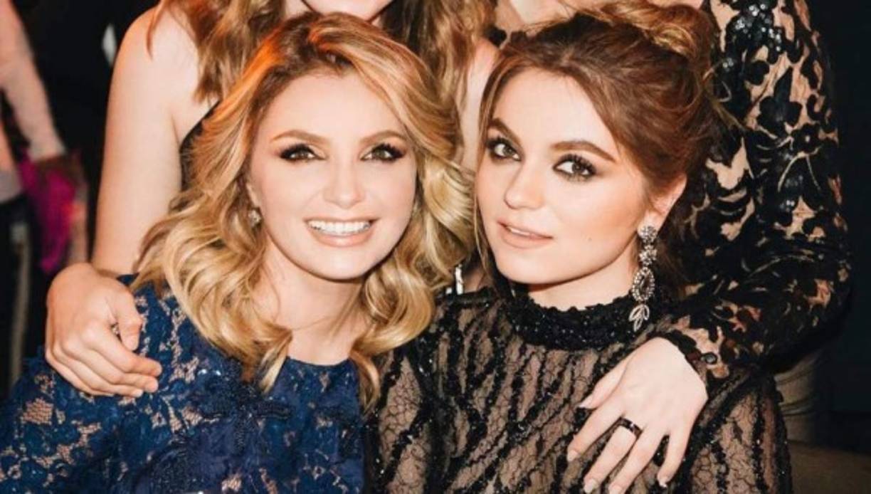 La conferencia que ofreció Sofía Castro llevaba el nombre de “Amor Perfecto” y su objetivo es hacer que las mujeres vuelvan a amarse y valorarse. Además, esta serie de conferencias busca empoderar a la mujer.