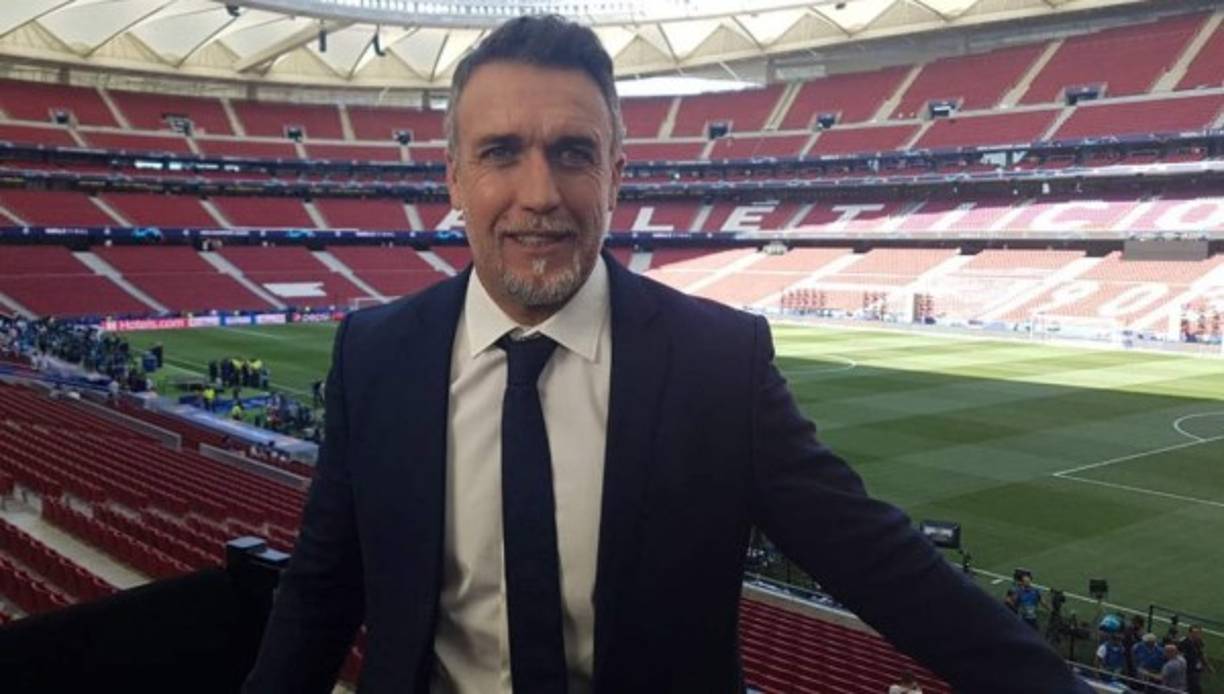 ¿Lo recuerdas? El exdelantero argentino Gabriel Batistuta causó revuelo en las últimas horas al anunciar una drástica decisión que ha tomado para terminar de una vez por todas con los dolores en su tobillo que lo aquejan desde su retiro del fútbol.