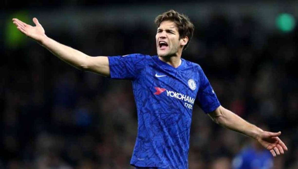 Marcos Alonso: El lateral español podría dejar al Chelsea y se menciona que podría llegar al Inter de Milán a petición de Antonio Conte.<br/>