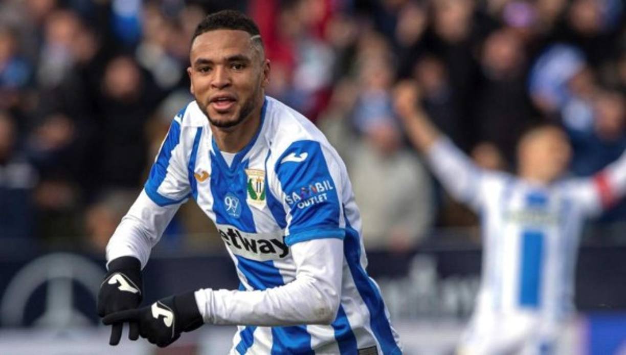 El Arsenal está sondeando el fichaje del jugador del Leganés, Youssef En-Nesyri para la próxima temporada, según publican en Marruecos. Al interés del equio inglés se suma el Schalke y el Borussia Dortmund. <br/>