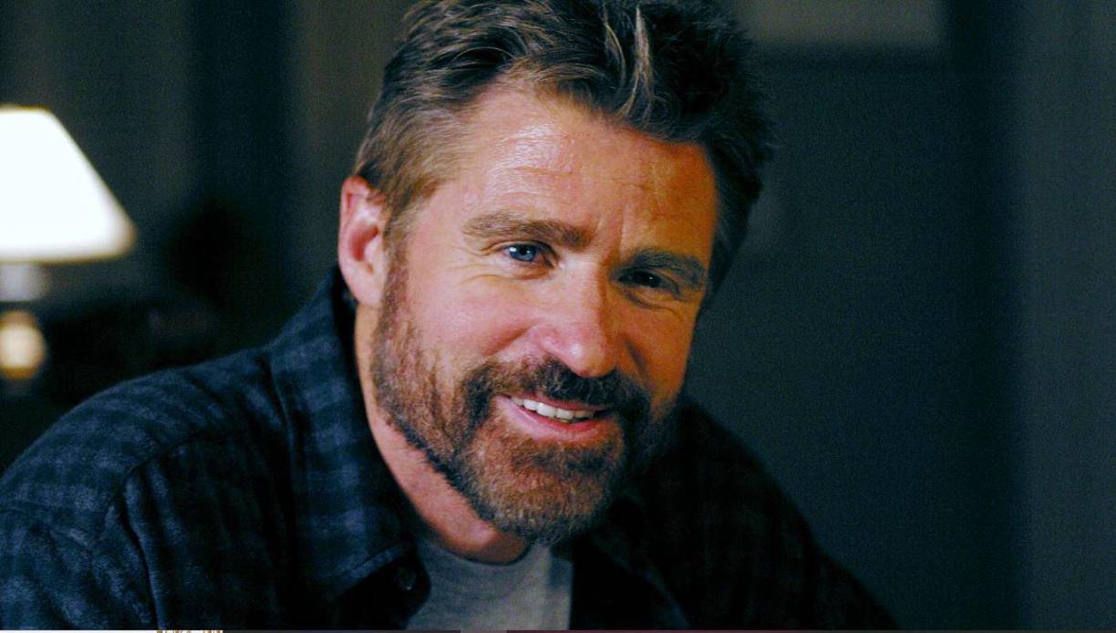 “Estaba muy orgulloso de su actuación este año. Ha estado muy contento con el trabajo que le he conseguido. Ha tenido una carrera equilibrada”.