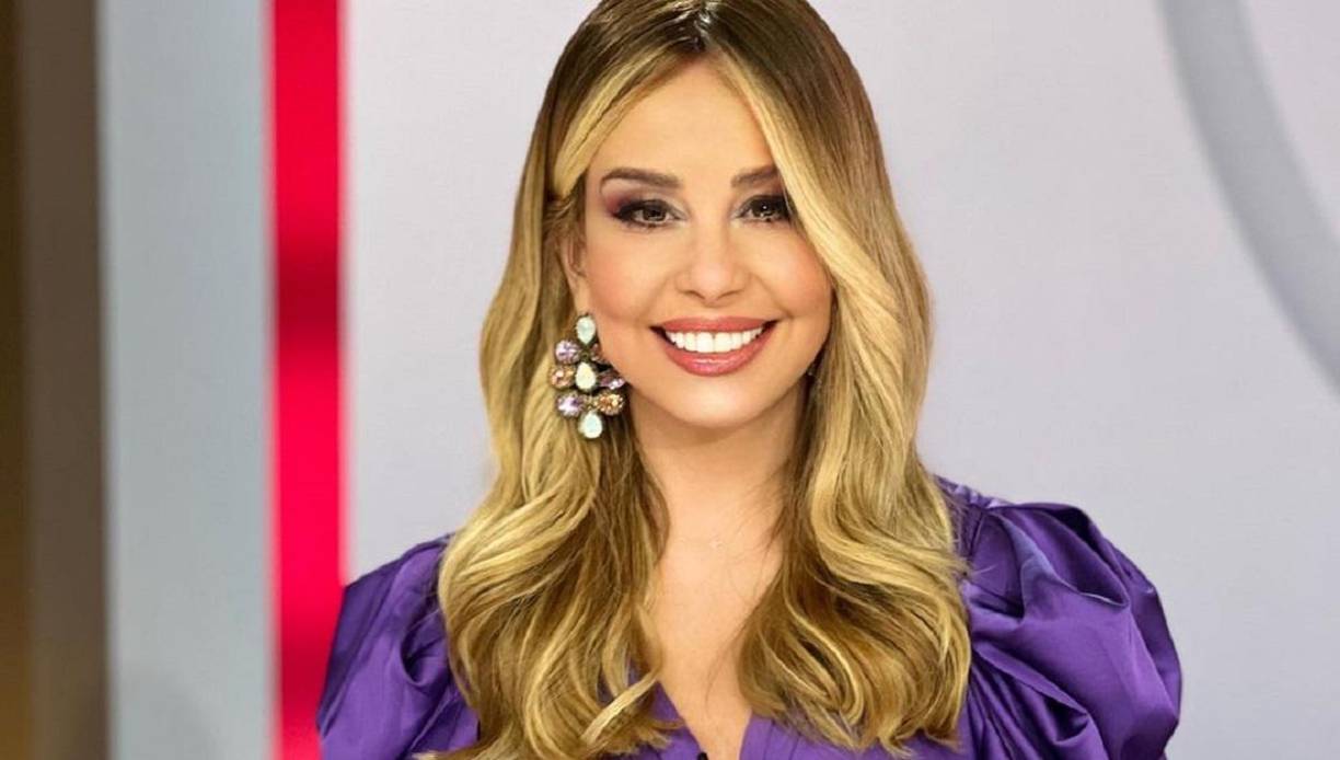 Según Dellanos, “El Sol de México” y Paloma <b>se conocen desde niños</b> y su amistad no inició por el torero Ponce, cómo lo aseguró Aracely, “viene de más atrás, nace de la amistad entre sus padres Luisito Rey y Victoriano Valencia”, dijo la periodista cubana - estadounidense.