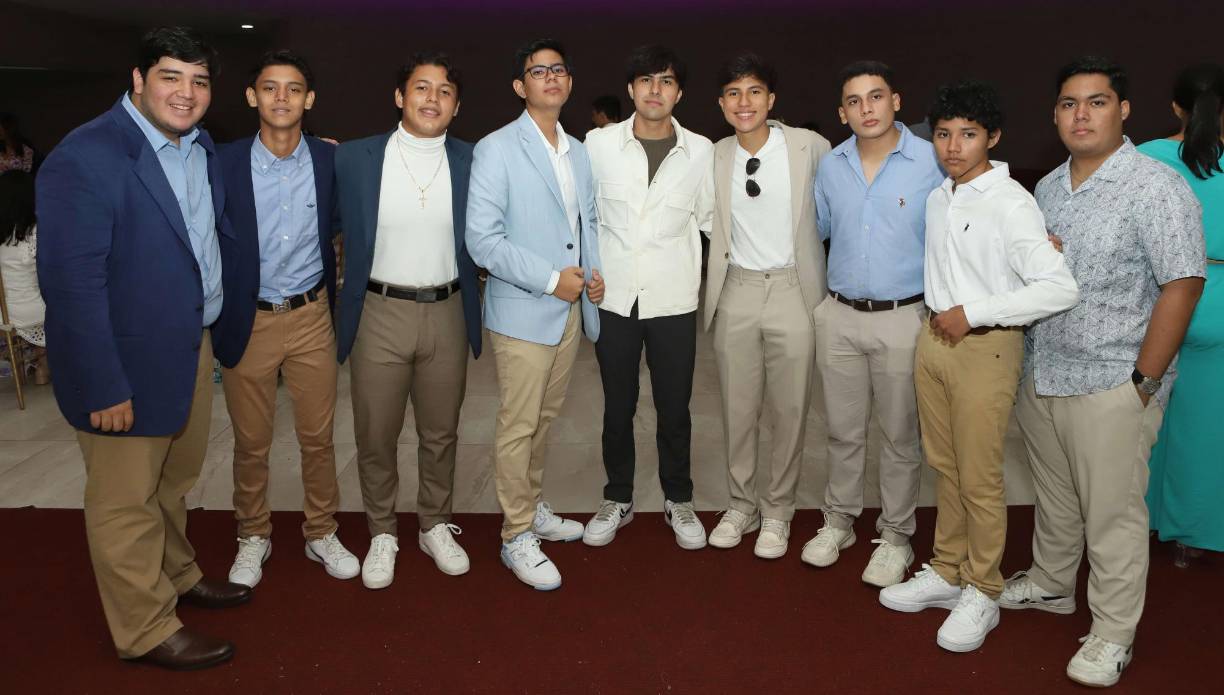 Rodrigo Ruíz, Joseph Márquez, Gabriel Sánchez, René Fasquelle, Joshua Chinchilla, Rafael Fúnez, Alessio Saenz, Daniel Argueta y José Kury