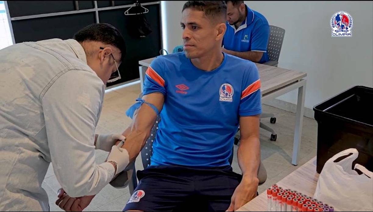 Juan Pablo Montes, defensa de 38 años, está en la pretemporada y se mencionaba que no continuaría.