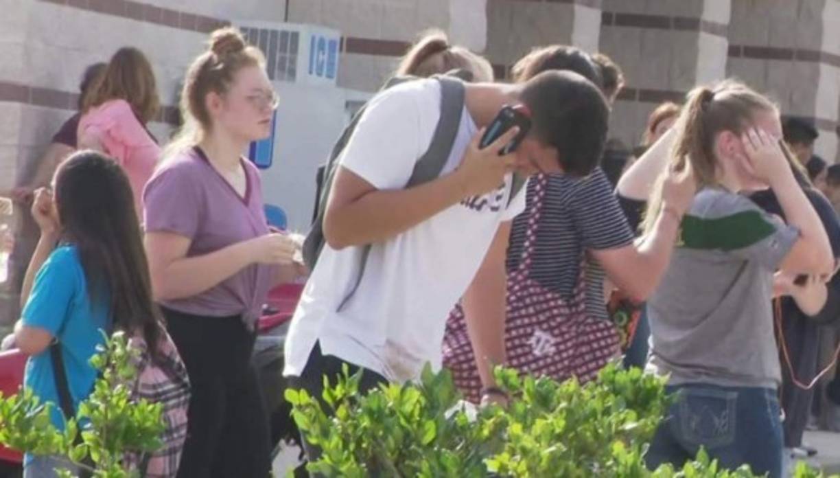 El tiroteo es el más reciente en lo que se ha convertido en una situación común en las escuelas estadounidenses.