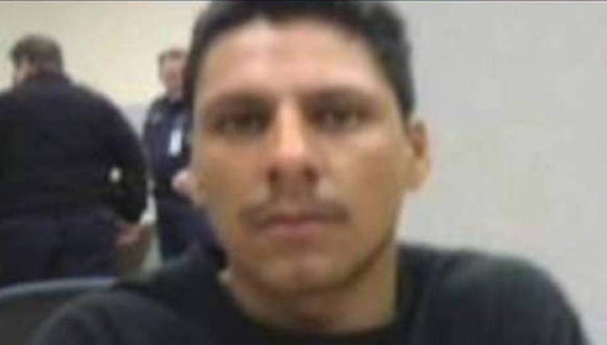 Más tarde, “en una fecha y desde una localización desconocida”, Oropesa volvió a entrar a EE.UU. y fue detenido y deportado “varias veces” por el ICE en septiembre de 2009, enero de 2012 y julio de 2016.