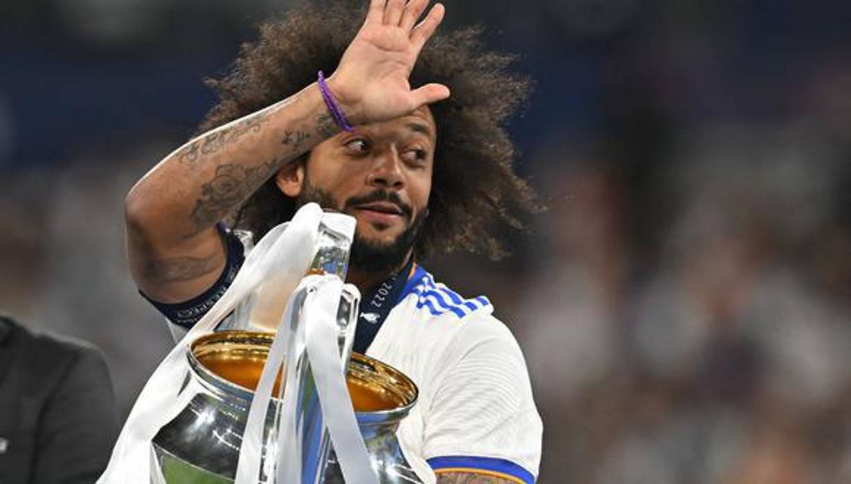 Marcelo es uno de tantos jugadores que ahora mismo está sin equipo. El jugador brasileño de 34 años quiere seguir jugando y la web fichajes.net desvela los cuatro equipos que podrían ser el posible destino del lateral. Esos equipos son: Getafe, Valladolid, Milan y Marsella