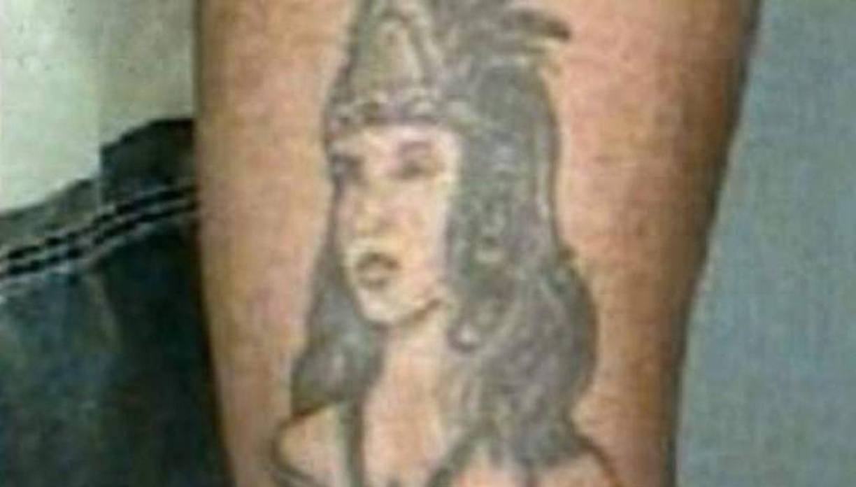 La fuente agregó que el sospechoso recibió un sentencia de prisión en el condado de Montgomery, en Texas, por conducir “ebrio” en enero de 2012, aunque no precisó si finalmente fue encarcelado.