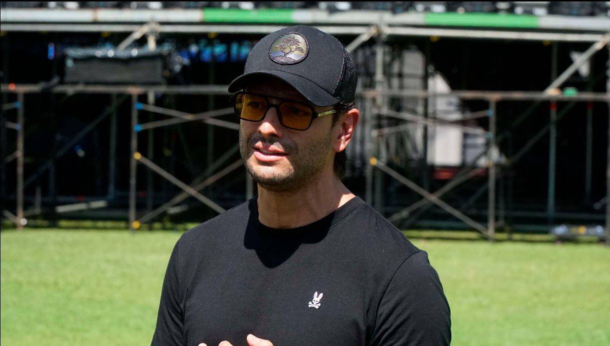 Asimismo, pidió al público adquirir sus boletos en el sitio web www.eticket.hn y no en el “mercado negro” y dijo que todavía hay boletos disponibles para todas las localidades.