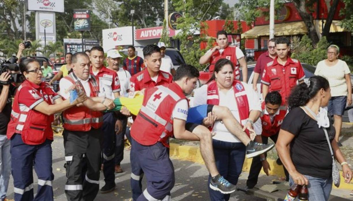 La Cruz Roja estuvo atenta con los participantes.