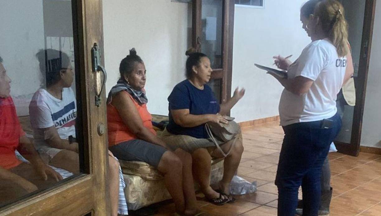 Los miembros del Codem participaron en la evacuación.