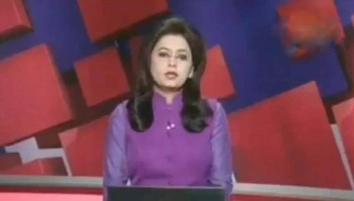 La presentadora india Supreet Kaur dio una enorme muestra de profesionalismo ante la tragedia personal. Mientras esta periodista del canal indio IBC24 transmitía las noticias del fin de semana, llegó al noticiero la información de un accidente en el que habían muerto tres personas y dos resultaron heridas. Al cederle los micrófonos al reportero que se encontraba en el lugar y este diera más detalles del accidente, Kaur comenzó a darse cuenta que su esposo podía ser una de las víctimas. Sin embargo, su actitud y tono de voz no cambiaron y terminó de presentar las noticias hasta concluir la emisión del noticiero, aún cuando en la pantalla aparecieron imágenes del accidente y de sus víctimas.