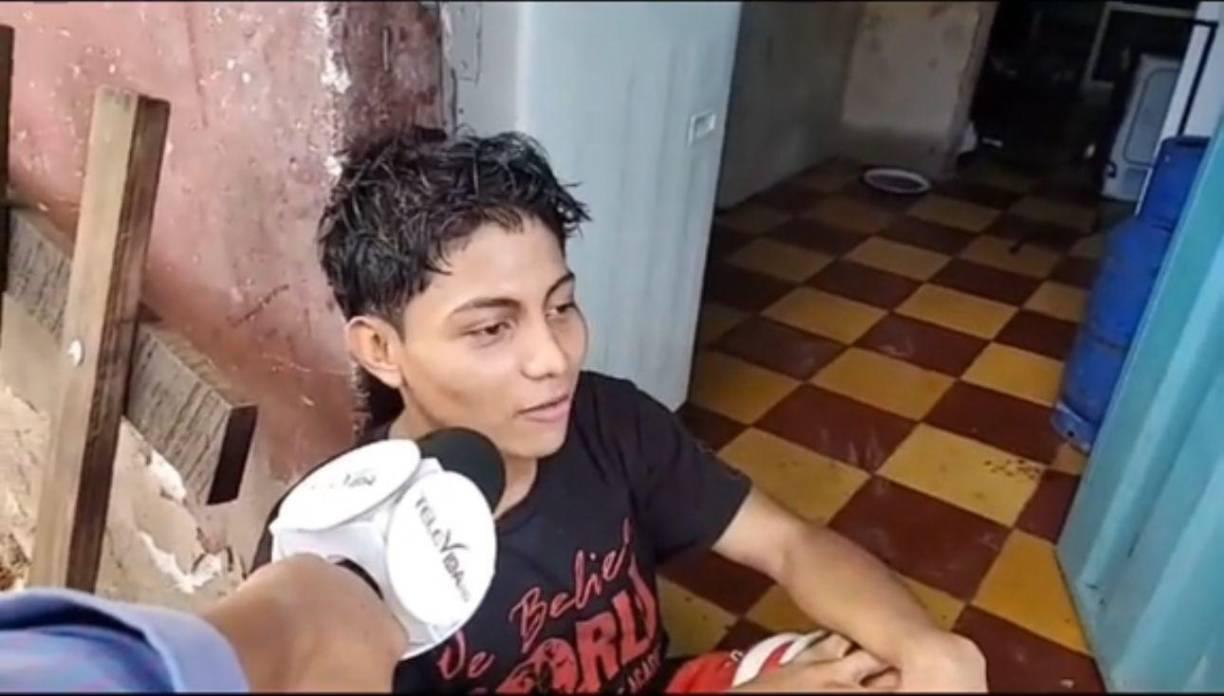 El <b>Cuerpo de Bomberos de Choluteca</b> informó que el incendio comenzó en la motocarga estacionada en la vivienda y se extendió rápidamente, causando daños significativos en las paredes y objetos del hogar. 