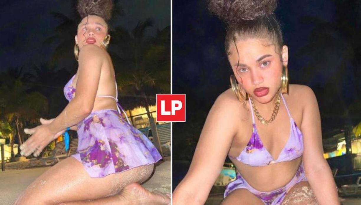 La cantante hondureña deslumbró a sus seguidores con fotografías en traje de baño. 