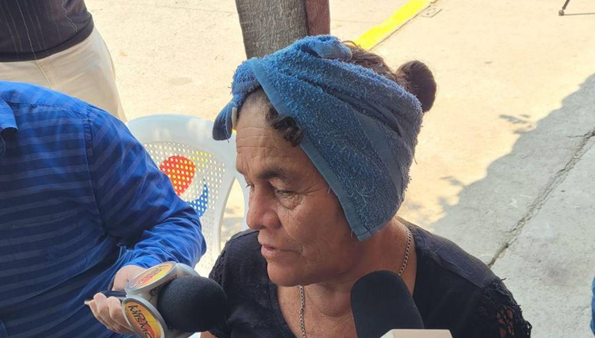 “Todas las semanas la llamaba, ella estaba trabajando y en las videollamadas que hacía nos enseñaba cómo vivía y todo lo que tenía. Quería comprarle una casa a mi mamá”, contó Miguel Ángel Molina a HCH.