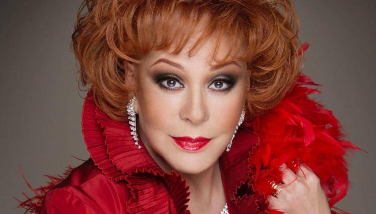 La cantante ve la muerte como un renacimiento, un viaje hacia un lugar donde se es libre y se está libre de todo dolor. 