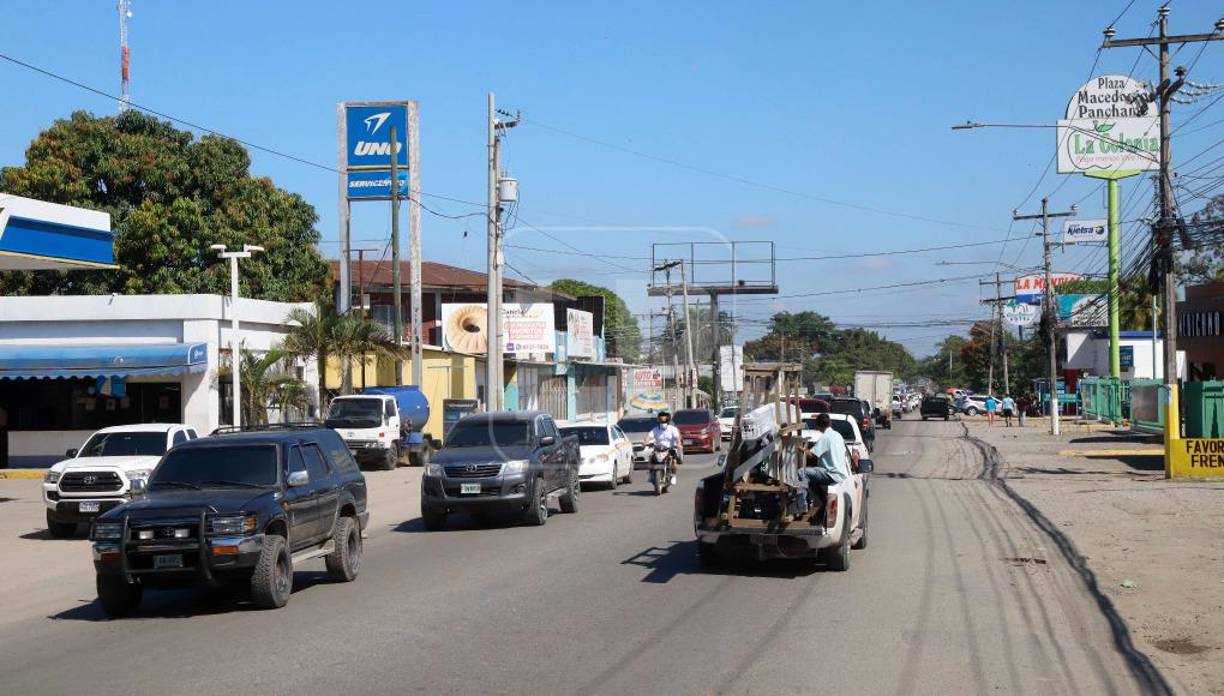 “Proponemos la creación de cuatro carriles con puente a desnivel desde lo que es el puente La Democracia hasta la maquila el ZIP Porvenir, son 7 a 8 kilómetros, ese es el proyecto que se le ha propuesto al presidente Redondo”.
