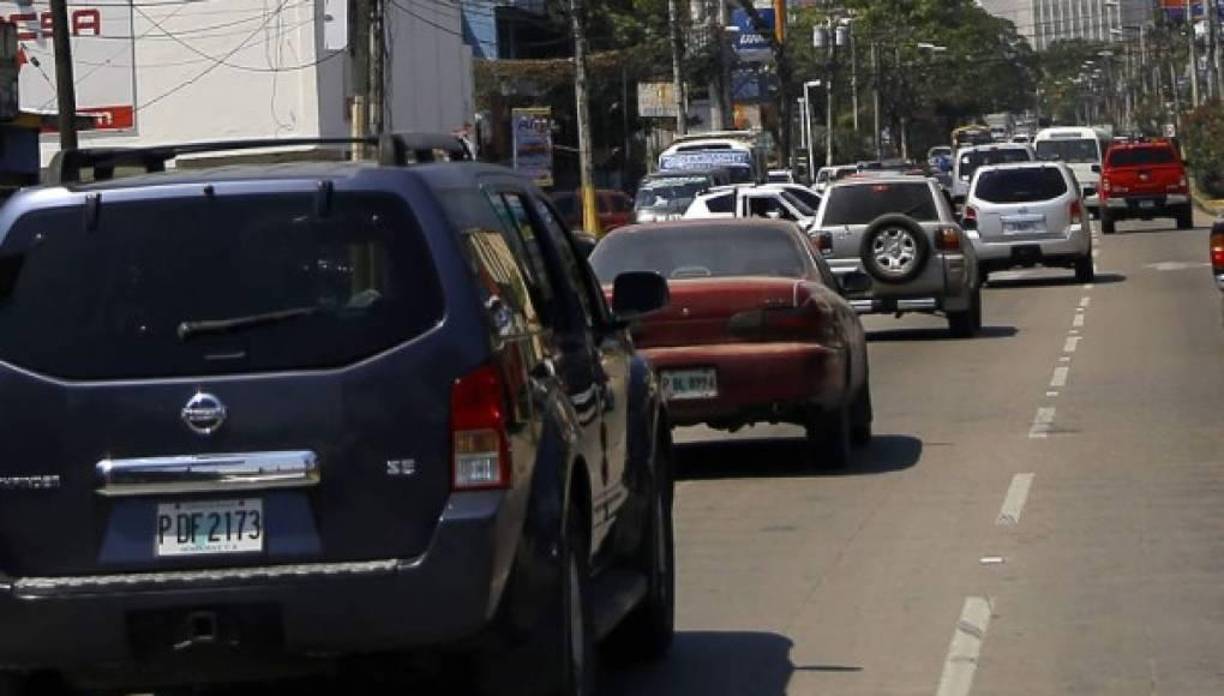 Posteriormente tendrá que ingresar de nuevo a www.ip.gob.hn y, en el enlace Registro Vehicular, haga clic en la opción “Certificado Oficial de Registro de Vehículo”. 