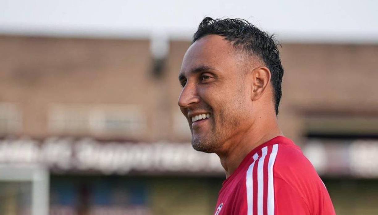 A través de un mensaje en sus redes sociales, Navas desmiente las acusaciones y agregó que también realizará acciones legales para limpiar su imagen.