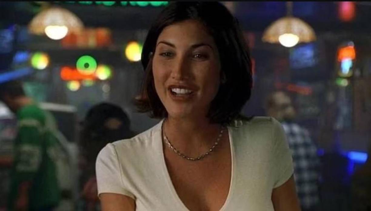El primer papel de Jackie junto con Adam Sandler fue en “Un papá genial”, una de las primeras películas que catapultaron a Adam Sandler. Desde entonces Jackie sale en las películas de Sandler con papeles secundarios.