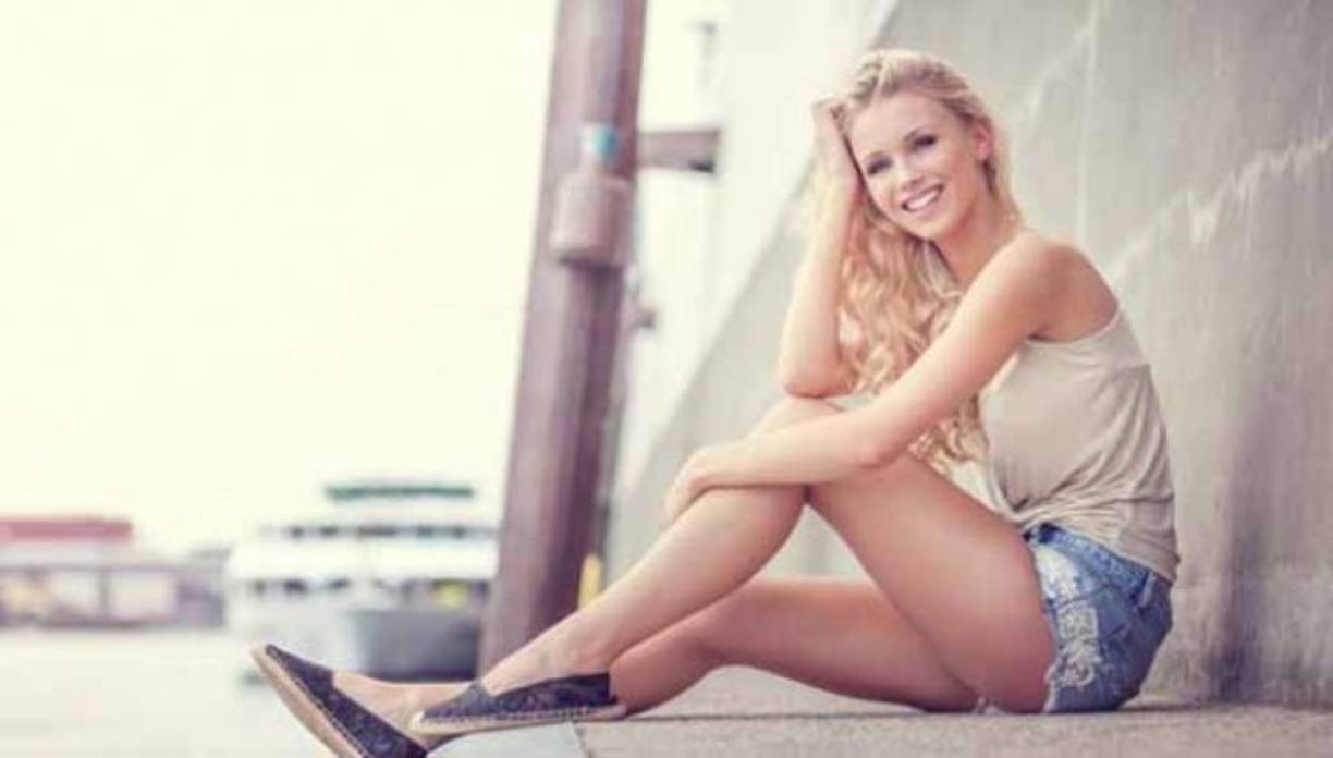 Apenas 21 años de edad y ya deslumbra en las pasarelas.