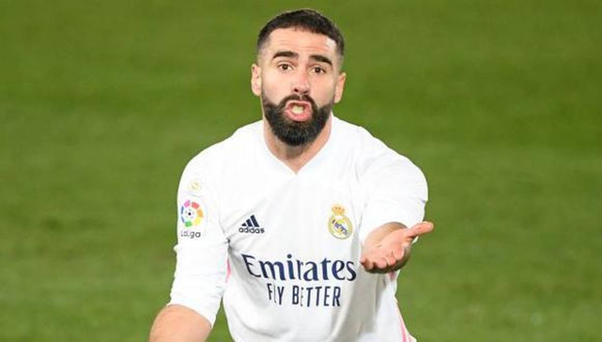 Dani Carvajal: Lateral por la banda derecha.
