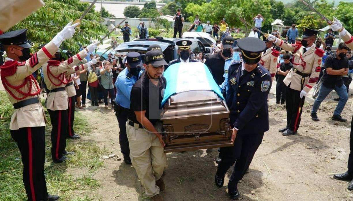 Por este caso fueron capturados Bayron Esteban Ferrera Rosales, Eder Ferrera Rosales, Darwin Rosales Escoto y Edwar Rolando Rodríguez Durón.