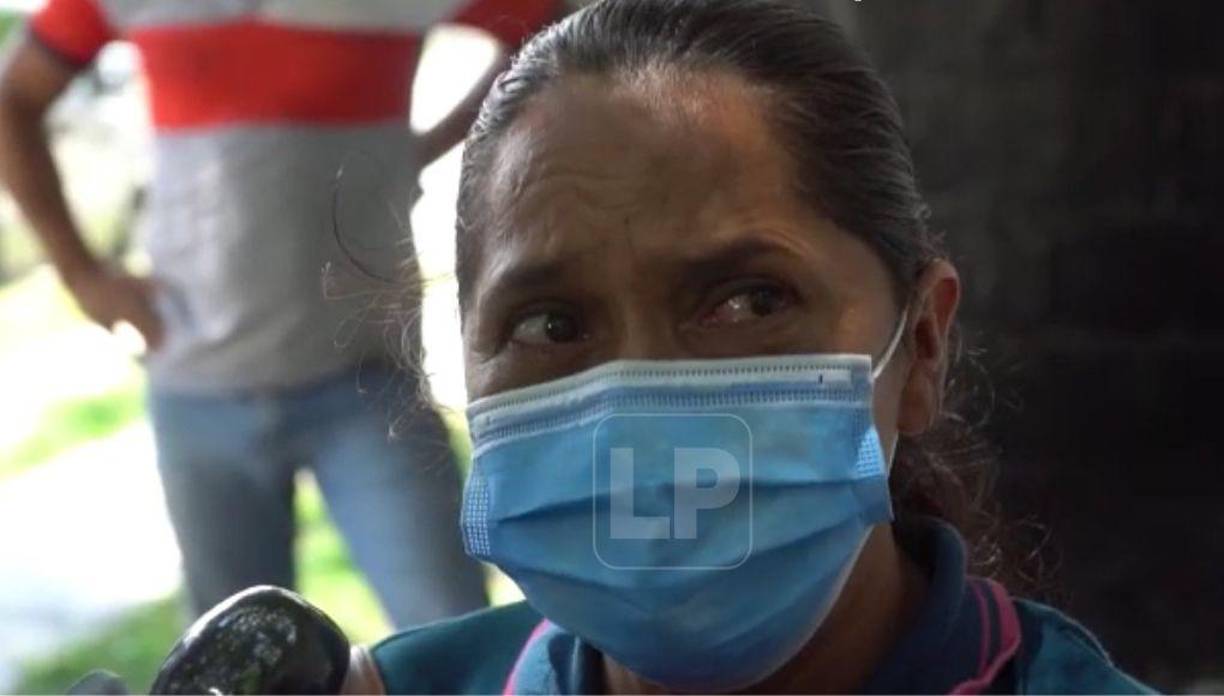 Gloria Mateo, madre de Bayron Rodríguez Mateo, reveló que su hijo había decidido ir a vivir a Puerto Cortés hace poco más de un año con la intención de ayudarla económicamente.