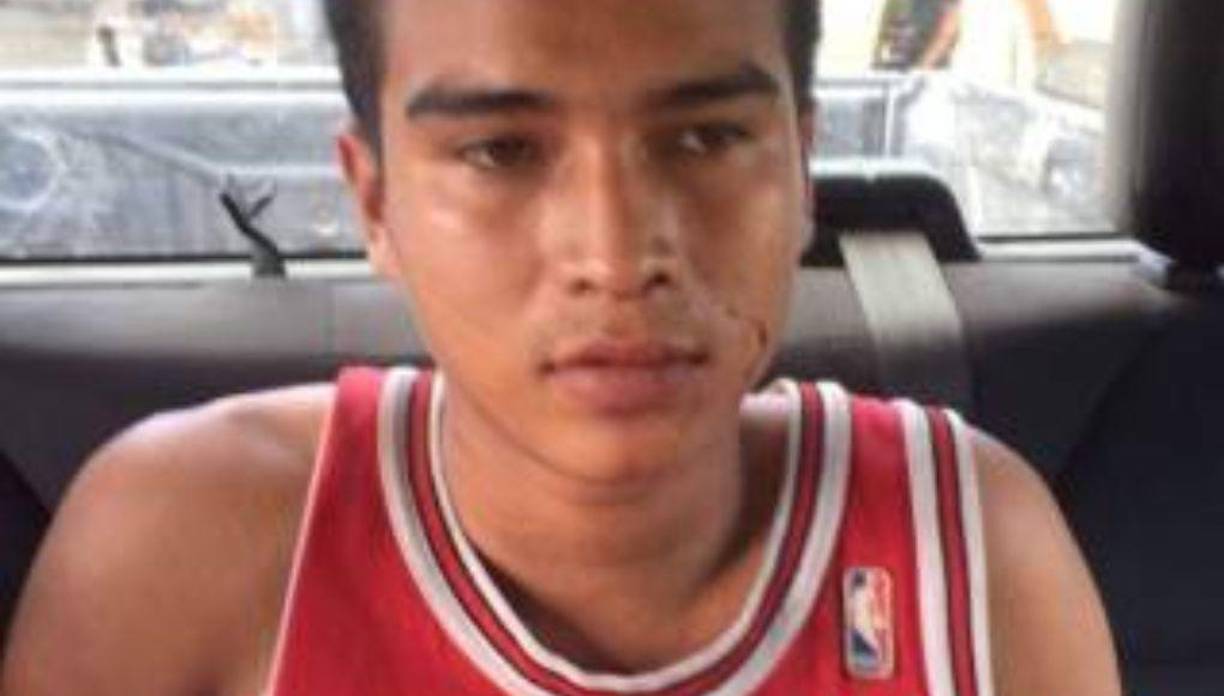 El crimen ocurrió al mediodía de ayer lunes en una de las calles del barrio El Ocote de Guaimaca después de que Jeremy Daniel Zúniga Hernández (de 13 años) había comprado un jugo en una pulpería cercana a su centro de estudio.