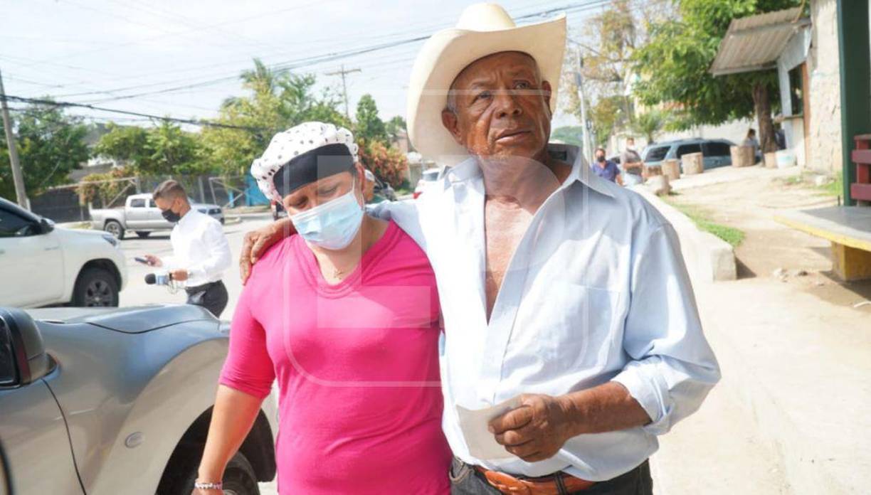 Las cámaras del Sistema Nacional de Emergencia habían captado el desplazamiento de Wilson Pérez por la ciudad en compañía de otros simpatizantes del Real España, quienes presuntamente estaban ayudándolo a huir.