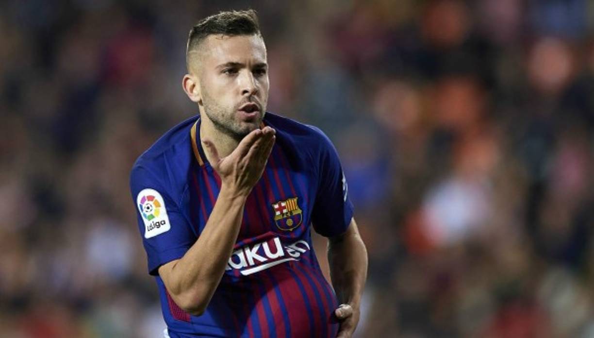 Jordi Alba: El jugador de 29 años de edad será el lateral por la banda izquierda.