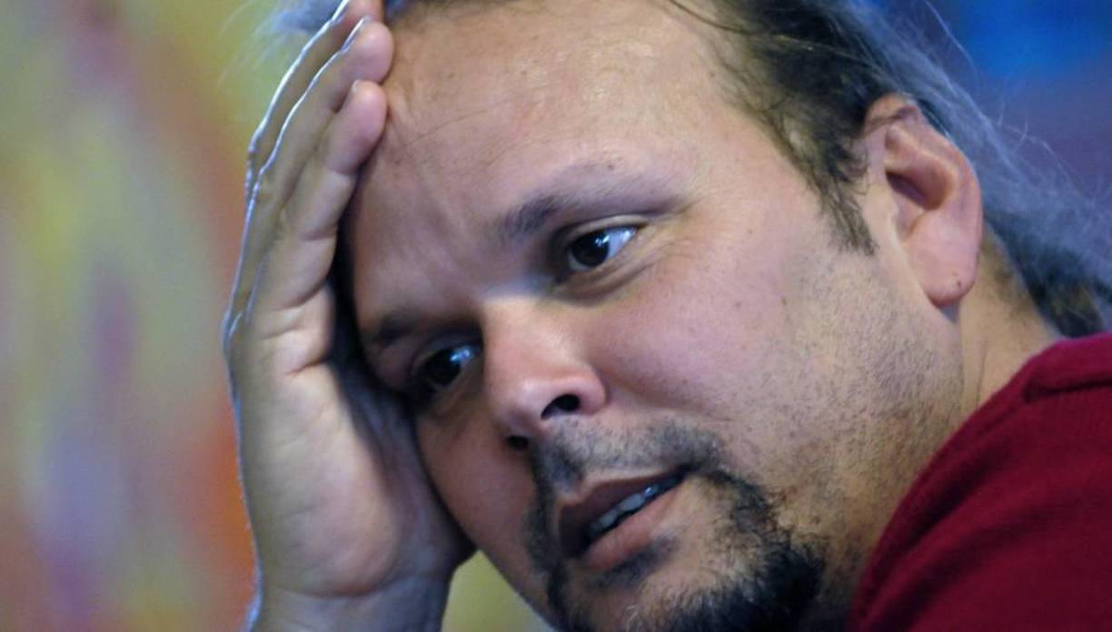 Contrario a su padre, una de las figuras latinoamericanas más importantes del Siglo XVI, Camilo mantuvo un perfil bajo en su vida. Analistas sobre la temática cubana aseguran que vivió una vida plagada de comodidades otorgadas por el Gobierno en La Habana. 