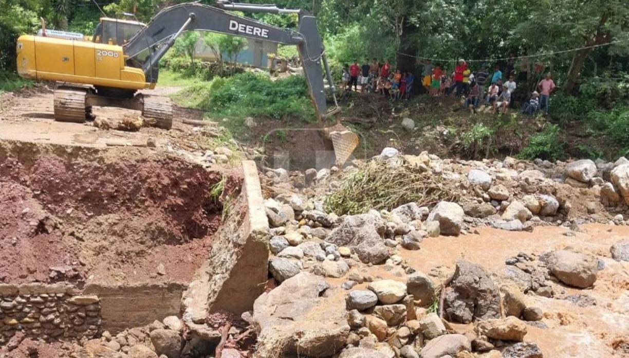 Pobladores en Santa Bárbara, ahora, mantienen las alertas encendidas ante posibles daños por inundaciones. En esta zona, hasta una quebrada aparentemente “inofensiva” pasó a ser una potencial amenaza. 