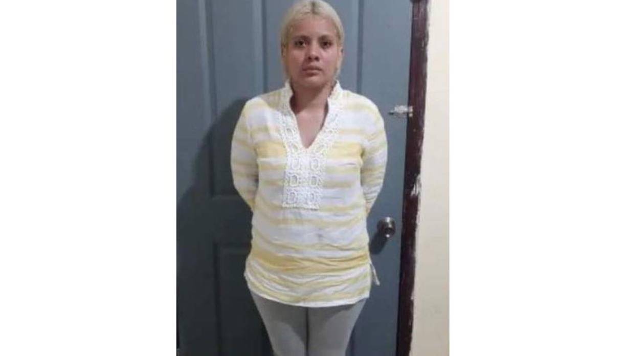 De acuerdo con las investigaciones, el papel que jugó Belky Lizeth Ocampo Cedillo fue seducir con fotografías y mensajes a la víctima, para pedirle que fuese a su casa a tener relaciones sexuales.