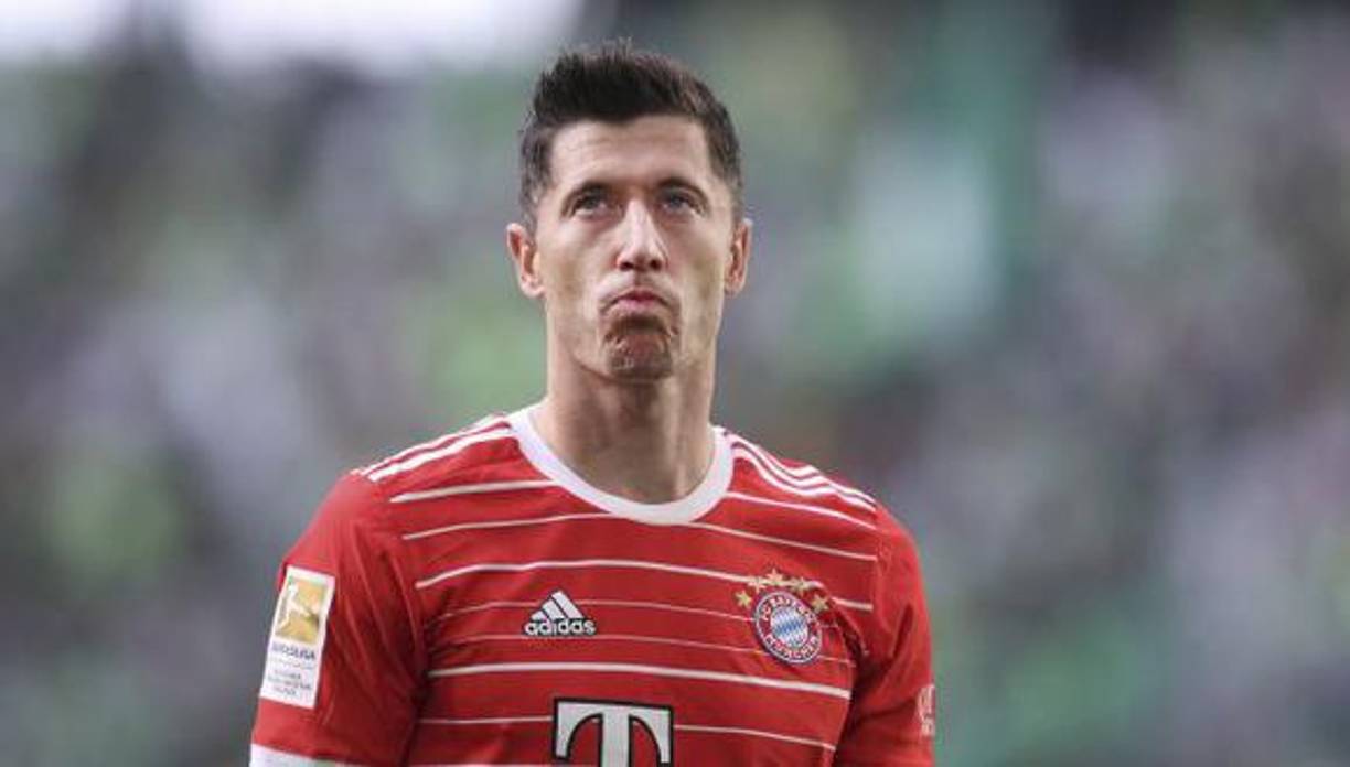 El FC Barcelona ha realizado una última oferta al Bayern Múnich por Robert Lewandowski de 50 millones de euros fijos sin variables. 